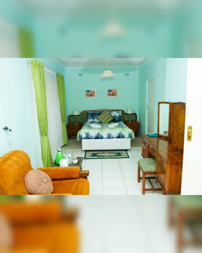 Room 3, Green Oasis Lodges, Zvimba