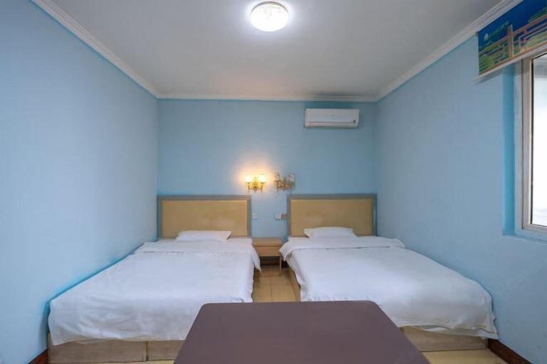 Room 2, Hello Light Hotel (Linquan County Jiangziya Plaza), Fuyang