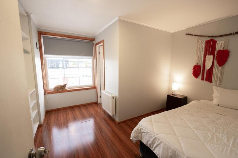 Room 4, Rufus Boutique, Última Esperanza
