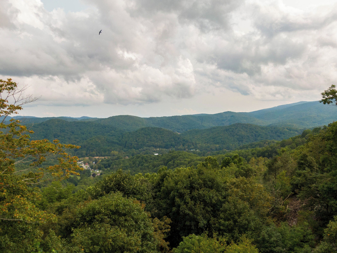 Interior 4, B Rock Ridge at Echota - Townhome With Private hot tub, Watauga
