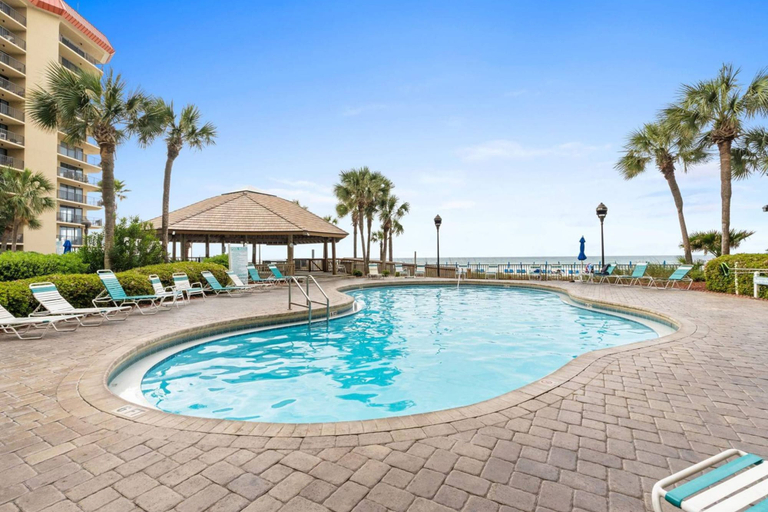 Pool 4, The Summerhouse! Beachfront 2BR Condo, Sleeps 8, Gulf Views, Bay