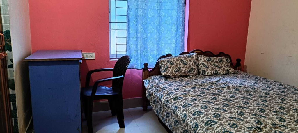 Room 2, APARNA HOTEL DORMITORY, Khordha
