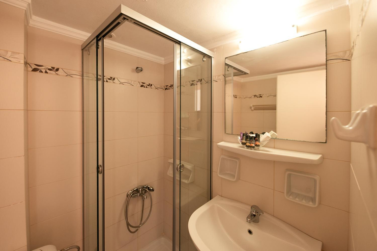 Bathroom 4, Chrispy City Living ex Nefeli, Crete
