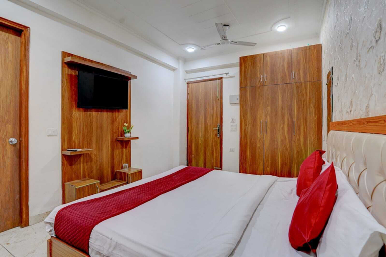 Room 4, Hotel Gray Stone, Gautam Buddha Nagar