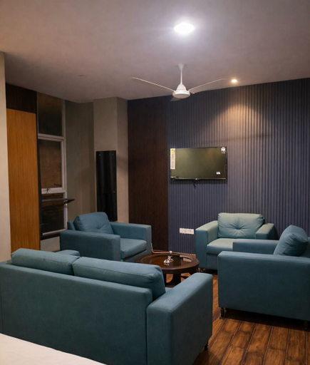 Living area, Cassette Inn, Medak