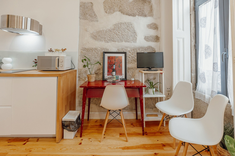 Room 2, Marques 1243 Studio by Vacationy, Porto