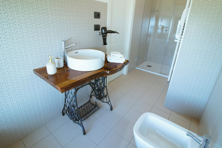Bathroom 4, Agriturismo Cascina Reggio, Asti
