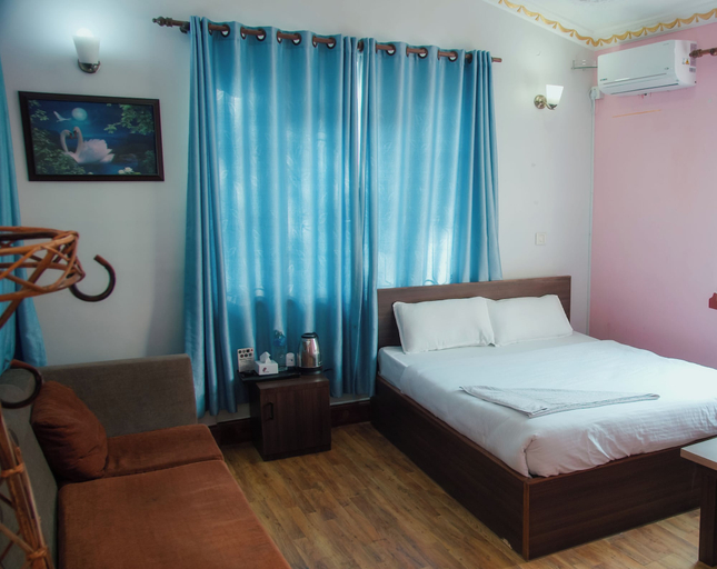 Room 2, 555 Home Stay and Restaurant, Bagmati