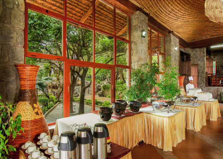 Food & Drinks 4, Liesak Resort, Misraq Shewa
