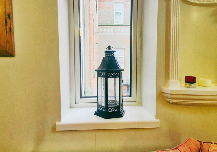 Lounge 5, Cosy Homely and Quiet Apartment, Nottingham