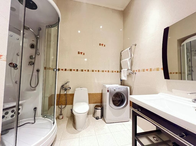 Room 3, D31, Odes'ka