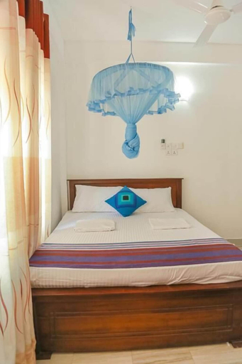 Room 5, Lakeside Villa, N. Palatha East
