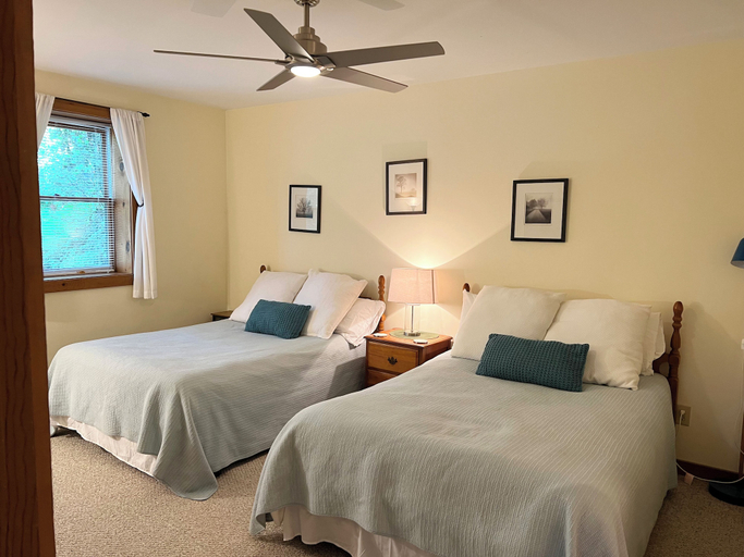 Interior 5, 7th Heaven, Watauga