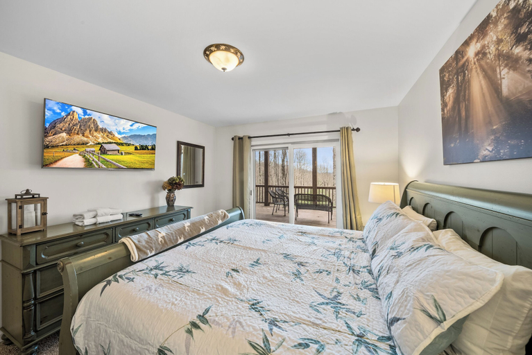 Interior 3, Blowing Rock Retreat With Hot Tub and Pool Table - Mountain Views, Watauga