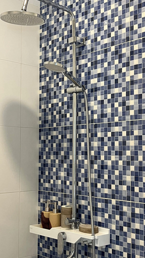 Bathroom 4, PuspaKu Homestay, Badung