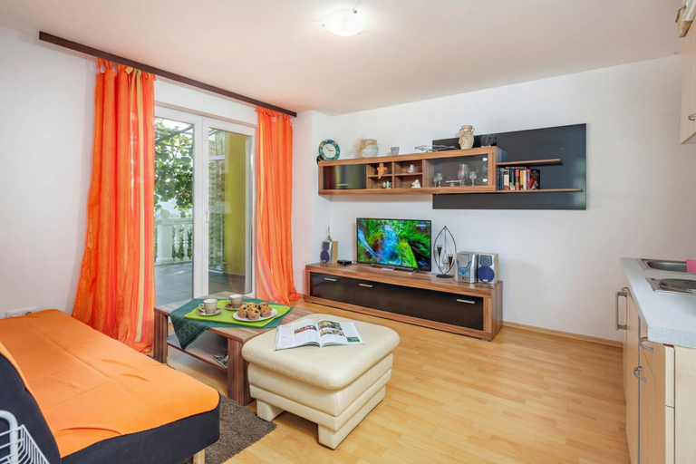 Bedroom 3, Seaview House Helena, Kršan