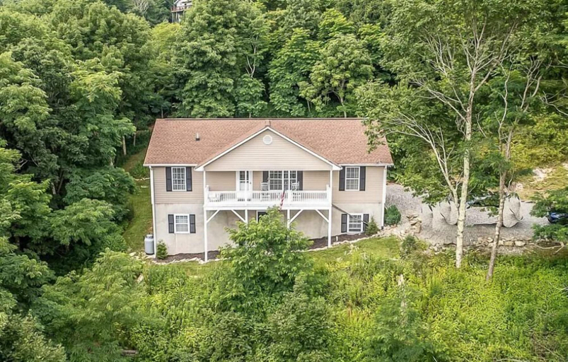 Interior 5, Seven Devils Sunrise - Updated Home With Mountain Views, gas Firetable, & Game Room, Avery