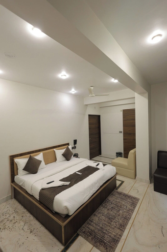 Room 5, Hotel Pearl Jaipur, Jaipur