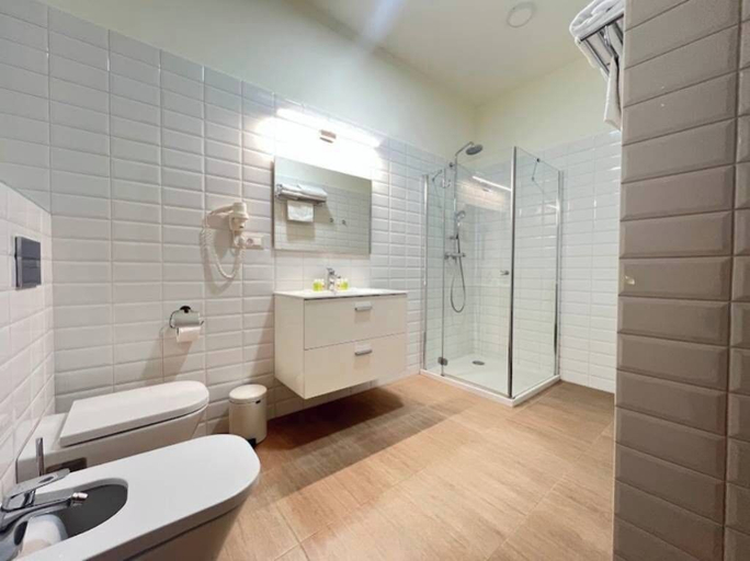 Bathroom 3, D31, Odes'ka
