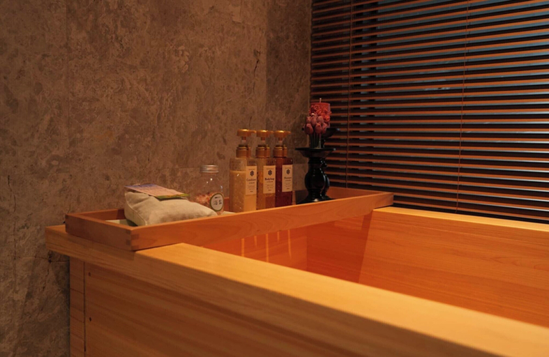 Deep soaking bathtub 4, Huaying Shili Fangfei Hongyan Meicun, Guang'an