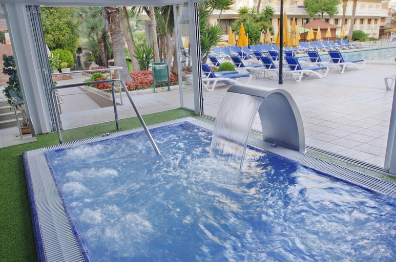 Sport & Beauty 2, GHT Oasis Park & Spa, Girona