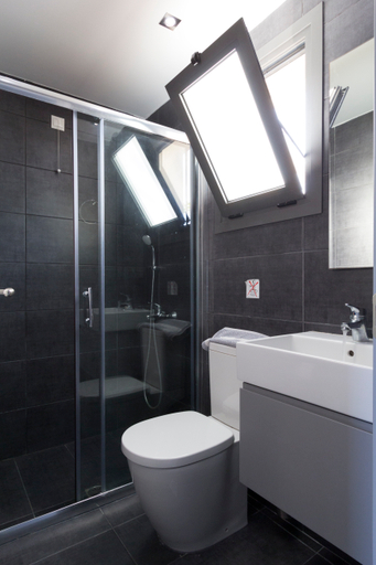 Bathroom 3, Villa Marina, Crete