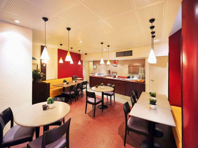 Food & Drinks 3, Ibis Paris Gare Montparnasse 15eme, Paris