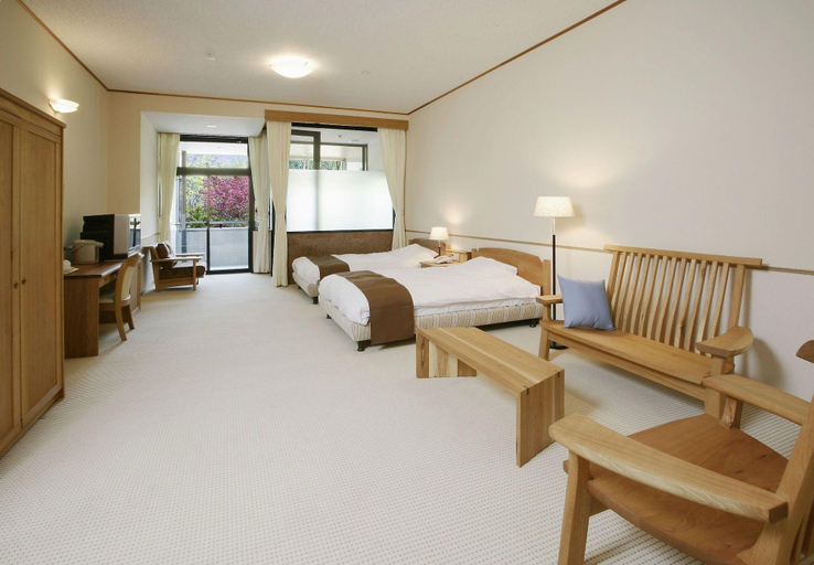Bedroom 2, Nakao Kogen Hotel Kazaguruma, Takayama