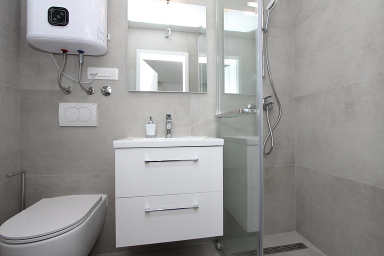 Bathroom 3, Room and Studios Sole, Rovinj