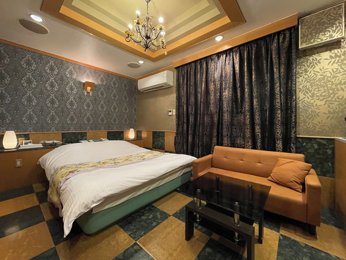 Others 3, HOTEL LAKEINN, Ono