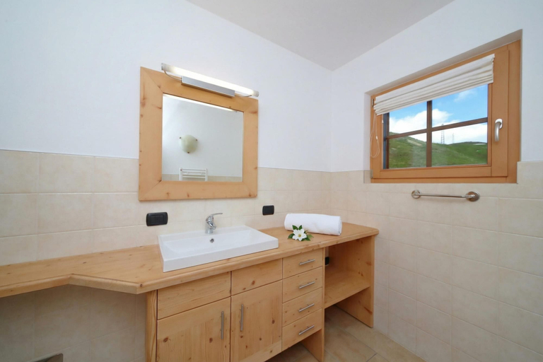 Bathroom 3, Sole Ski in- Ski out 50m, Sondrio