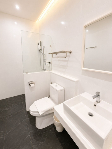 Bathroom 5, De Botan Bangna, Bang Na