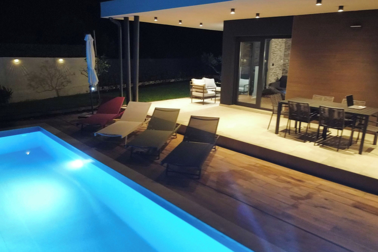 Outdoor dining 5, Villa Gigi With Private Pool, Višnjan