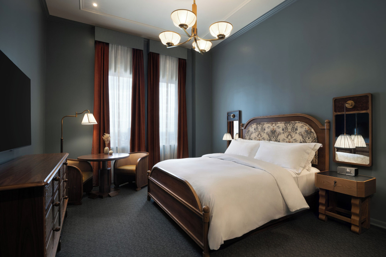 Bedroom 3, The Driskill, in The Unbound Collection by Hyatt, Travis