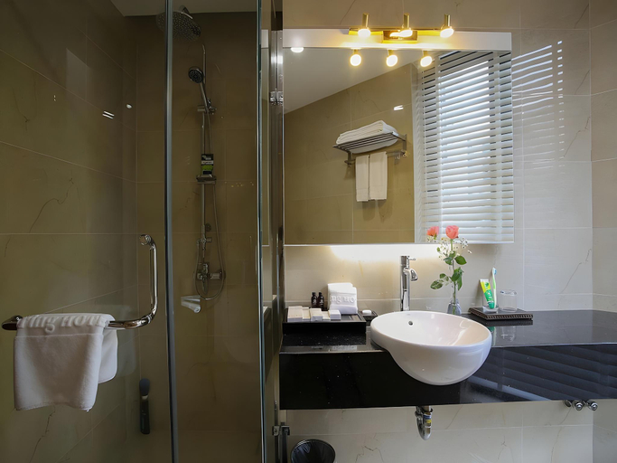 Bathroom 4, Spring Hotel Hanoi, Cầu Giấy
