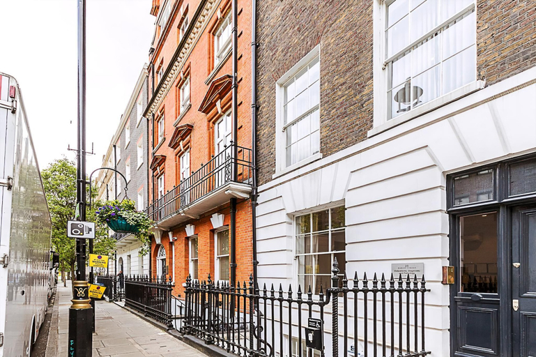 Exterior & Views, Stylish Two-bed Flat Near Oxford Circus, London
