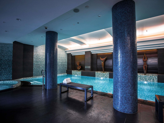 Sport & Beauty 2, Quay West Suites Melbourne, Melbourne