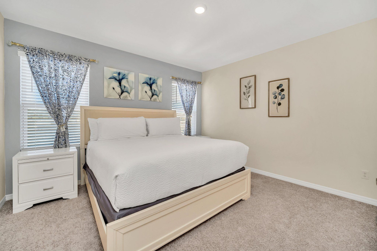 Bedroom 3, 7655 Oakmoss Loop, Polk