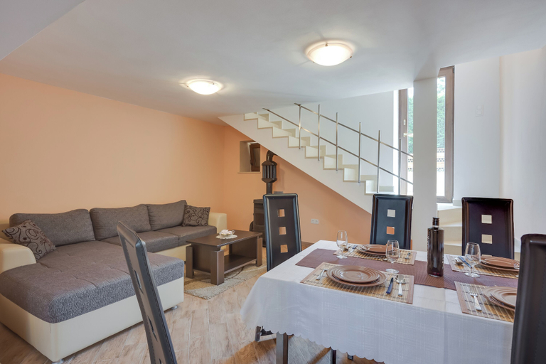 Others 2, Holiday Home Ema Near Porec /w Terrace, Poreč