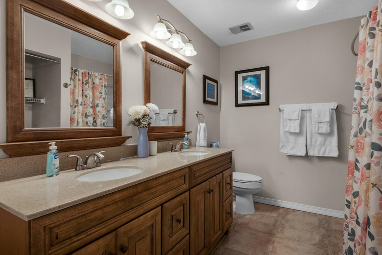 Bathroom 4, Sugar Beach C-11, Escambia