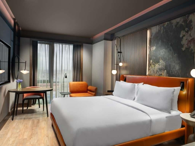 Bedroom 4, Mövenpick Hotel Istanbul Marmara Sea, Zeytinburnu