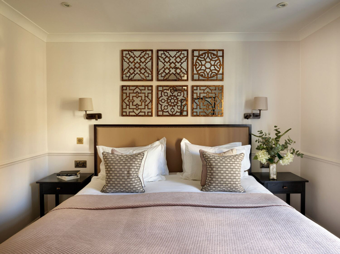 Bedroom 2, Collingham Serviced Apartments, London