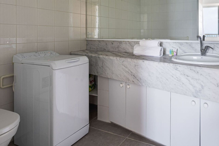 Bathroom 3, Panoramic Seaview Balcony Escape by Sea N Rent