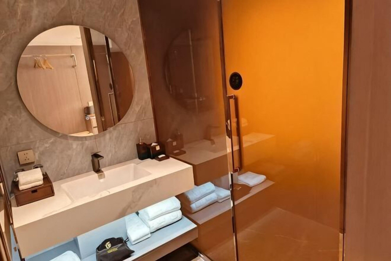 Bathroom 3, Dragon City International Hotel, Heyuan