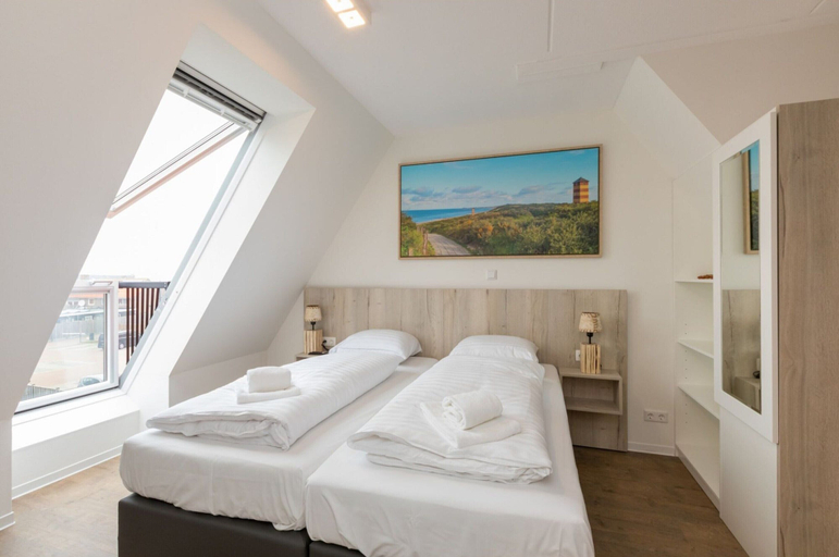 Bedroom 5, Stylish Beach Getaway, Veere