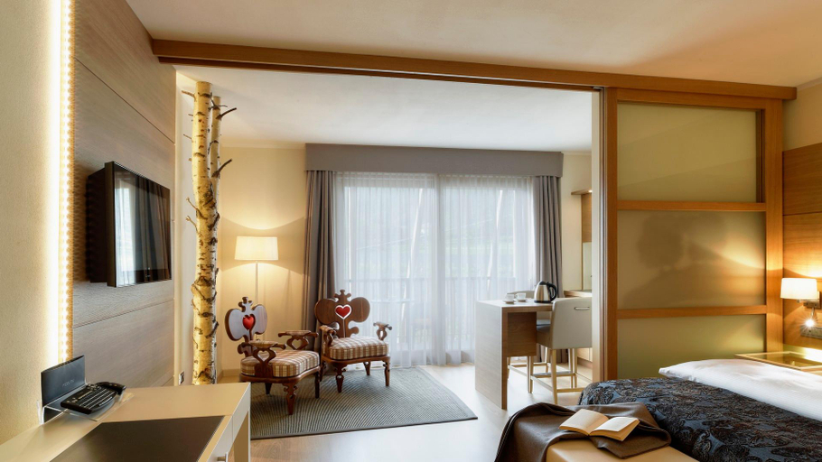 Bedroom 3, Napura Art E Design Hotel, Bolzano