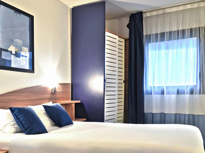 Bedroom 4, Art Hotel Paris Est, Seine-Saint-Denis