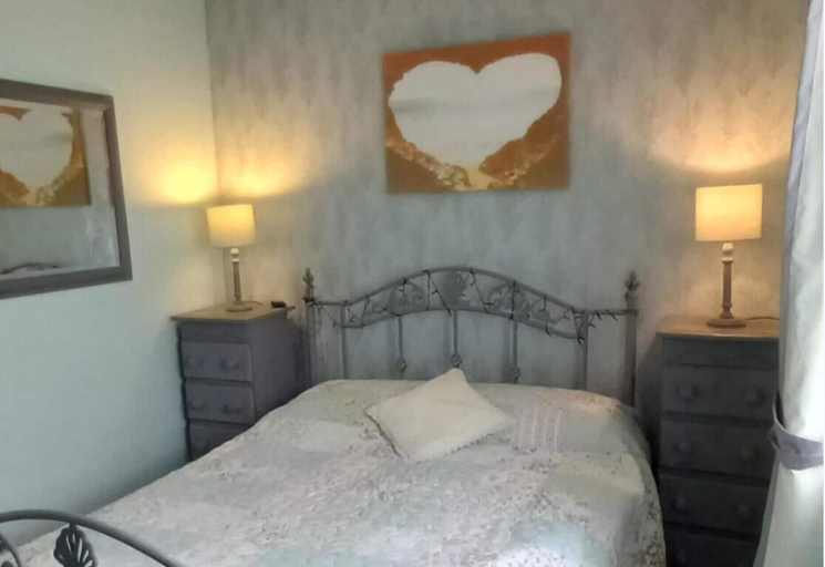 Others 2, 3 Bed Chalet - Sleeps 6 - Parking - Garden - Wifi, Norfolk