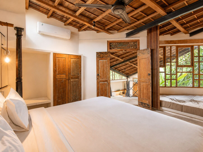 Exterior 3, Modern 2-br Art Deco Villa, 800m From the Beach, Badung