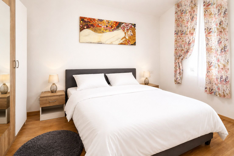 Bedroom 3, Ground Floor Apartment, Praha 3